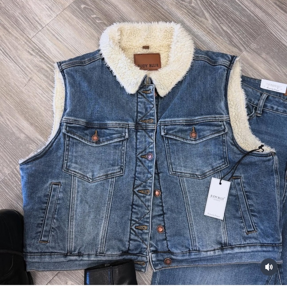 Judy Blue Denim Sherpa Vest